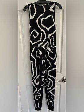 Diane Von Furstenberg Black and White Abstract Print Jumpsuit